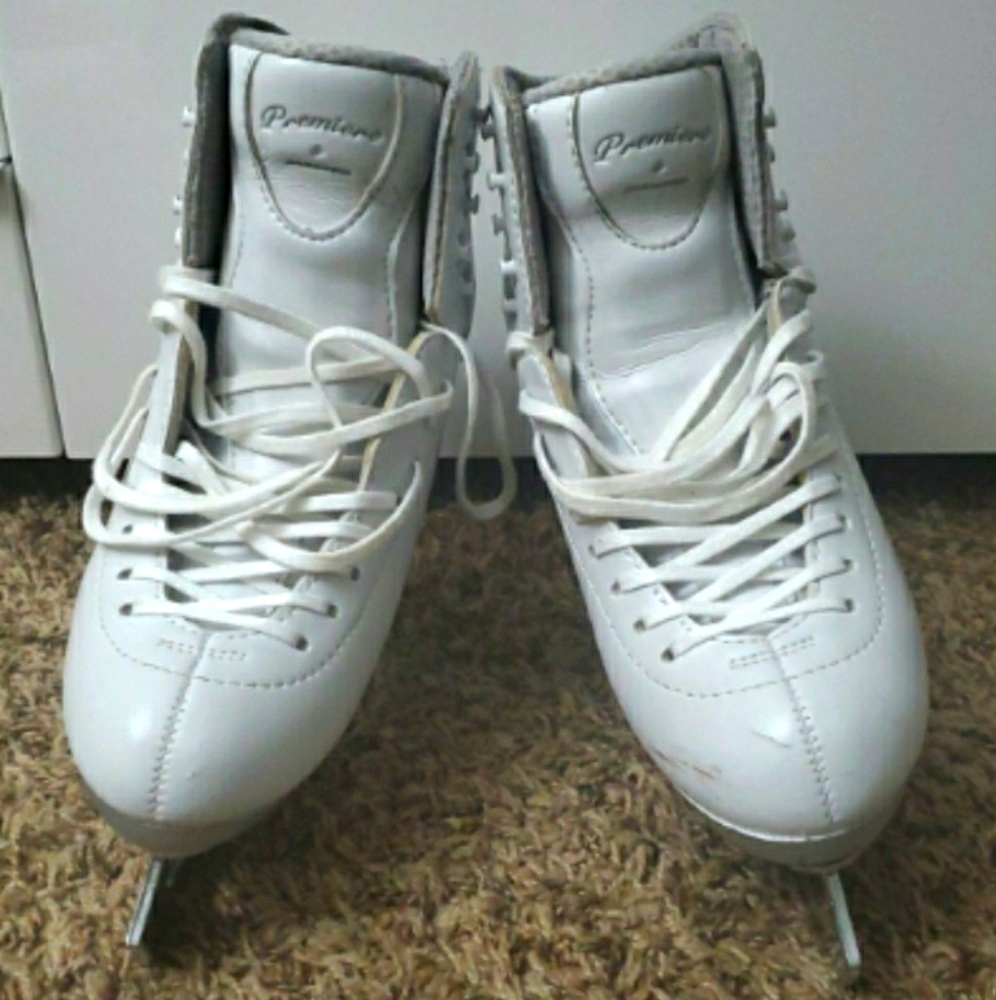 Jackson Premiere Figure Skates